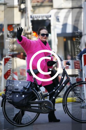 Amsterdam 17 maart 2015
Ans Markus op de fiets.