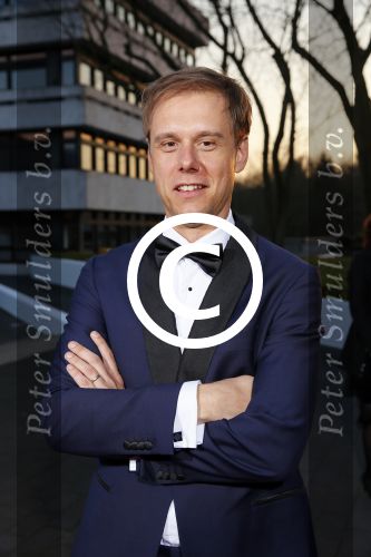 Hilversum 17 maart 2015
Uitreiking van de Buma Stemra prijzen in studio 21
Armin v Buuren met vrouw