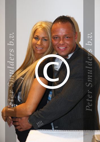 Etten-Leur, 28 Februari 2015
Opening Babyspeciaalzaak \'t Gouden Koetsje van Nathalie Dieguez
Opening werd verricht door Barbie ( Samantha v d Plas en Michael v d Plas)