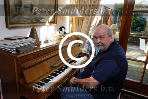 Loenersloot 12 maart 2015
Binnen kijken in het huis van Bert Simhoffer en zijn vrouw en dochters.