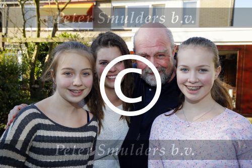 Loenersloot 12 maart 2015
Binnen kijken in het huis van Bert Simhoffer en zijn vrouw en dochters.