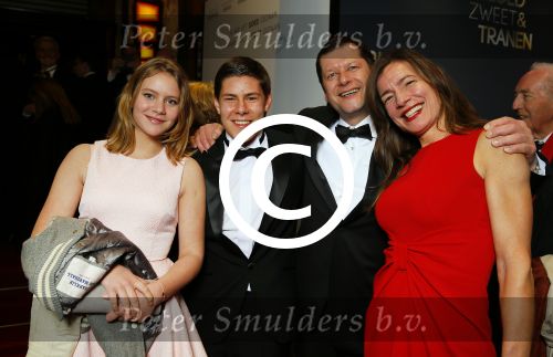 Amsterdam 30 maart 2015
Premiere Bloed zweet en tranen (film over het leven van Andre Hazes) in Tuschinski.
Diederick Koopal met familie