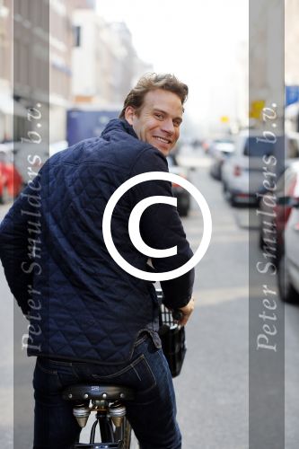 Amsterdam 17 maart 2015   
Dirk Taat op de fiets in amsterdam zuid
