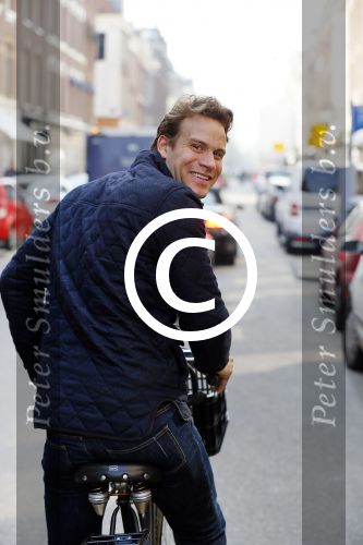 Amsterdam 17 maart 2015   
Dirk Taat op de fiets in amsterdam zuid