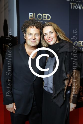 Amsterdam 30 maart 2015
Premiere Bloed zweet en tranen (film over het leven van Andre Hazes) in Tuschinski.
Dirk Zeelenberg met zijn vrouw Suze
