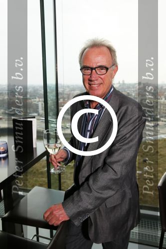 Amsterdam 24 maart 2015
presentatie het grote songfestival boek door Richard v d Crommert en Dave Boomkens in het double three hotel.
Edvard Niessing