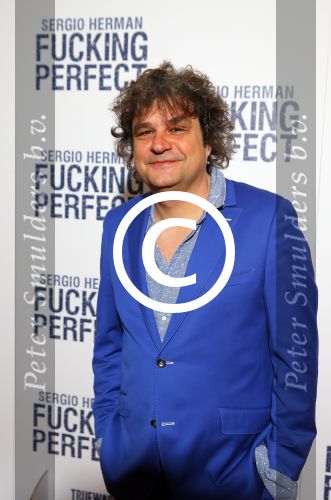Amsterdam 9 maart 2015
Premiere Sergio Herman in het eye theater. Ellemieke Vermolen en hun zoons zijn er ook bij.
Frank lammers