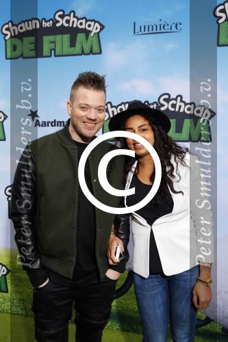 Amsterdam 22 maart 2015
Premiere Shaun het schaap in Tuschinski.
Gers Padoel met vriendin