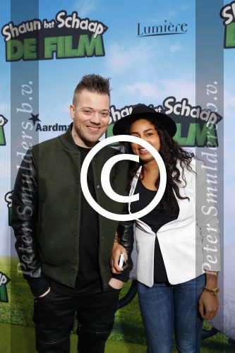 Amsterdam 22 maart 2015
Premiere Shaun het schaap in Tuschinski.
Gers Padoel met vriendin