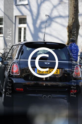 Amsterdam 17 maart 2015   
Giedo v d Garde in Amsterdam zuid in zijn mini cooper