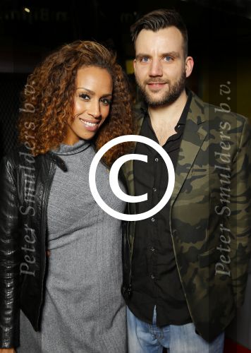 Amsterdam 1 april 2015
Premiere fast and Furious 7 in pathe arena.
Glennis Grace met vriend