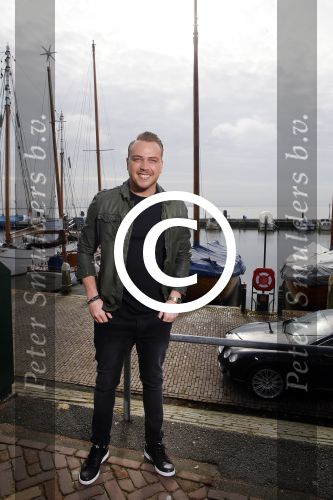 Volendam 5 maart 2014
Presentatie 100% NL Magazine ism postcodeloterij bij old Dutch.
Jamai