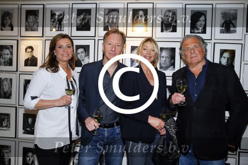 Amsterdam 31 maart 2015
Presentatie boek van Rick Nieman. Sacha de Boer is natuurlijk ook aanwezig. Jan Cremer met vrouw Babette en Wim T Schippers