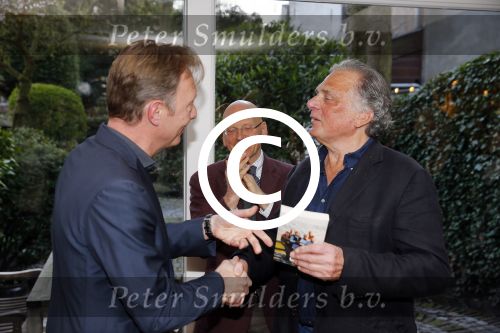 Amsterdam 31 maart 2015
Presentatie boek van Rick Nieman. Sacha de Boer is natuurlijk ook aanwezig. Jan Cremer met vrouw Babette en Wim T Schippers