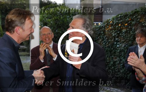 Amsterdam 31 maart 2015
Presentatie boek van Rick Nieman. Sacha de Boer is natuurlijk ook aanwezig. Jan Cremer met vrouw Babette en Wim T Schippers