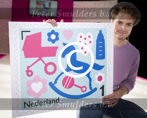 Amsterdam, 25 Februari 2015
RAI lancering nieuwe postzegel door Jim Bakkum bij de Negenmaanden Beurs