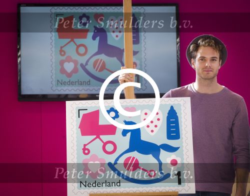 Amsterdam, 25 Februari 2015
RAI lancering nieuwe postzegel door Jim Bakkum bij de Negenmaanden Beurs