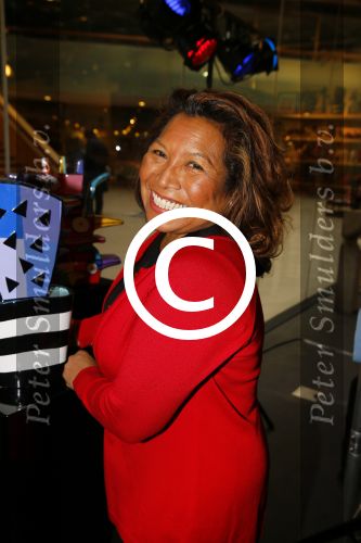 Alphen aan de Rijn 28 februari 2015
Opening expositie Myrthe Mylius. Vriend Thomas Berge en zoontje Jack zijn natuurlijk aanwezig.
Justine Pelmelay