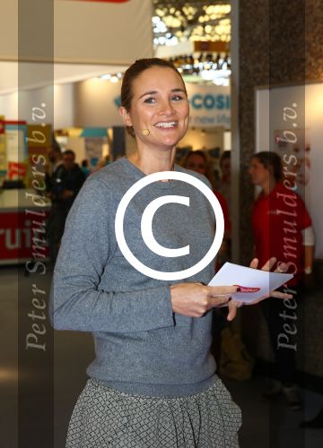 Amsterdan, 25 Februari 2015
Lieke v Lexmond tijdens de presentatie en opening van de Negenmaanden Beurs