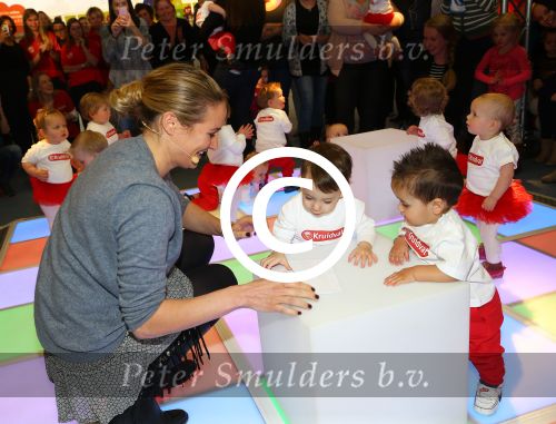 Amsterdan, 25 Februari 2015
Lieke v Lexmond tijdens de presentatie en opening van de Negenmaanden Beurs