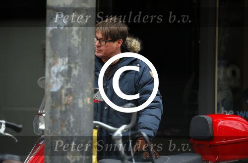 Amsterdam 9 maart 2015 
Martijn Krabbe doet boodschappen op zijn vespa scooter.