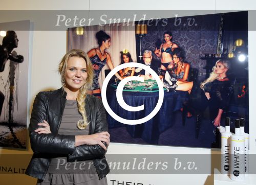 Alphen aan de Rijn 28 februari 2015
Opening expositie Myrthe Mylius. Vriend Thomas Berge en zoontje Jack zijn natuurlijk aanwezig.