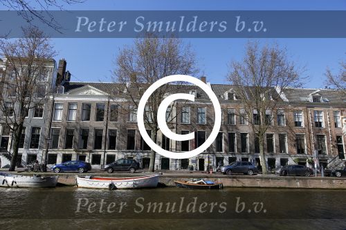 Amsterdam 31 maart 2015
Olcay Gulsen haar range Rover (auto) wordt weg gesleept.