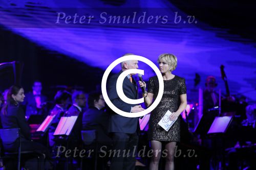 Hilversum 26 maart 2015
Gala stichting hulphond in studio 21. Peter v Uhm en Anita Witzier
