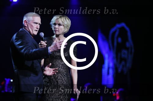 Hilversum 26 maart 2015
Gala stichting hulphond in studio 21. Peter v Uhm en Anita Witzier