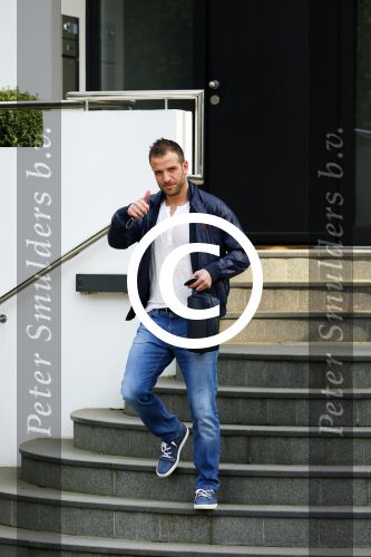 Hamburg 18 maart 2015
Rafael v d Vaart vertrekt vanaf zijn huis naar de training van HSV