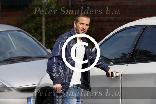 Hamburg 18 maart 2015
Rafael v d Vaart vertrekt vanaf zijn huis naar de training van HSV
