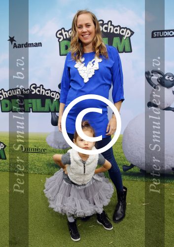 Amsterdam 22 maart 2015
Premiere Shaun het schaap in Tuschinski.
Regina Romeijn zwanger met dochter