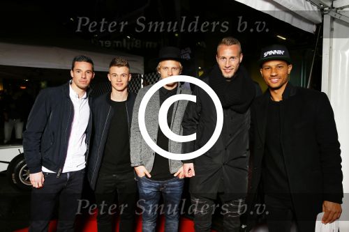 Amsterdam 1 april 2015
Premiere fast and Furious 7 in pathe arena.
Nick Viergever Daley Sinkgraven Boilesen Mike v d Hoorn en Ricardo v Rhijn