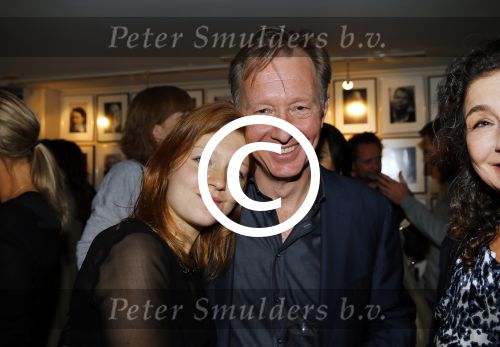 Amsterdam 31 maart 2015
Presentatie boek van Rick Nieman. Sacha de Boer is natuurlijk ook aanwezig. Rick met zijn dochter