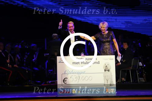 Hilversum 26 maart 2015
Gala stichting hulphond in studio 21. Eric Bouwer en Rudolph Strickwold en Anita Witzier