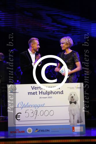 Hilversum 26 maart 2015
Gala stichting hulphond in studio 21. Eric Bouwer en Rudolph Strickwold en Anita Witzier