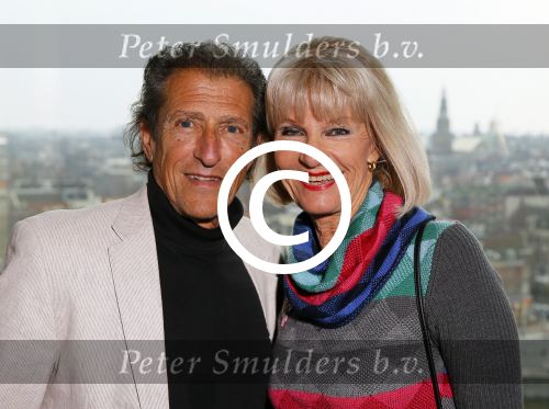 Amsterdam 24 maart 2015
presentatie het grote songfestival boek door Richard v d Crommert en Dave Boomkens in het double three hotel.
Saskia en Serge