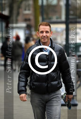 Amsterdam 6 maart 2015
Steven rooks op de cornelis schuystraat.