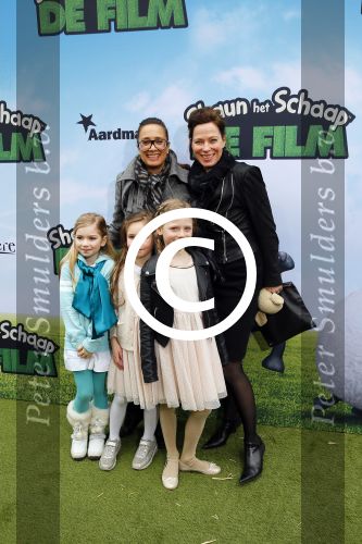 Amsterdam 22 maart 2015
Premiere Shaun het schaap in Tuschinski.
Suzanne Klemann met partner en dochter