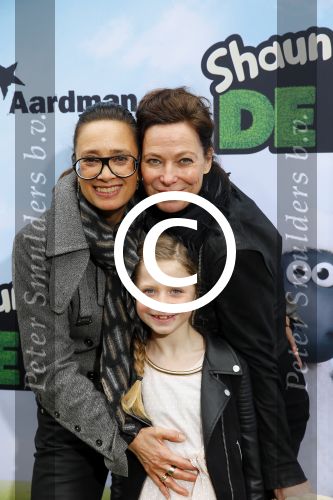 Amsterdam 22 maart 2015
Premiere Shaun het schaap in Tuschinski.
Suzanne Klemann met partner en dochter