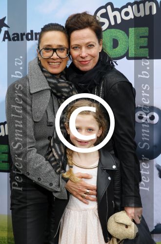 Amsterdam 22 maart 2015
Premiere Shaun het schaap in Tuschinski.
Suzanne Klemann met partner en dochter