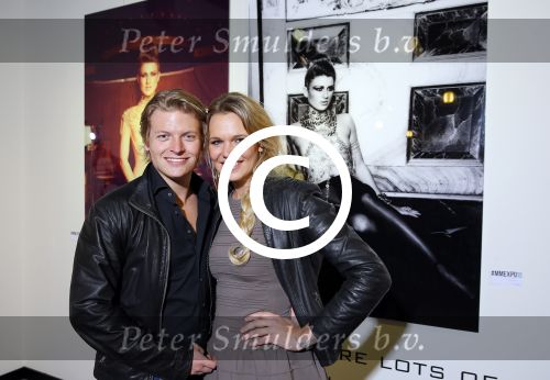 Alphen aan de Rijn 28 februari 2015
Opening expositie Myrthe Milius. Vriend Thomas Berge en zoontje Jack zijn natuurlijk aanwezig.