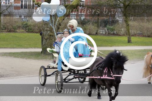 Amsterdam 15 maart 2015
Vegas de dochter van Amanda Balk en Afrojack viert haar verjaardag in het vondelpark.
Kids Partyplanner organiseerde het feestje.