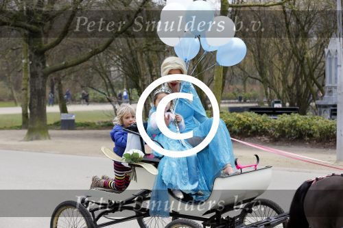 Amsterdam 15 maart 2015
Vegas de dochter van Amanda Balk en Afrojack viert haar verjaardag in het vondelpark.
Kids Partyplanner organiseerde het feestje.