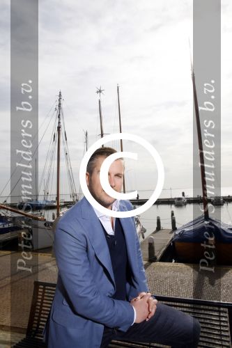 Volendam 5 maart 2014
Presentatie 100% NL Magazine ism postcodeloterij bij old Dutch.
Winston Gerschtanowitz