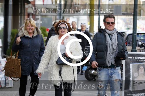 Amsterdam 30 maart 2015  
Yvonne Brandsteder en Leco v Zadelhof op de cornelis schuytstraat