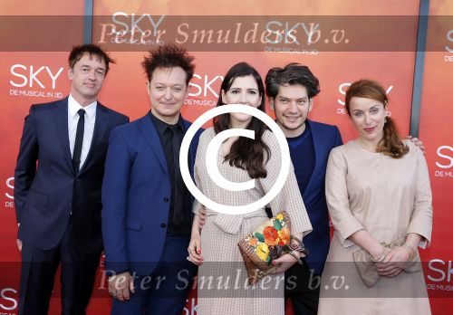 Amsterdam  3 april 2016
Premiere musical Sky in het Amsterdam theater. Rop Verheijen Annick Boer Tina de Bruin en Maarten Heijmans