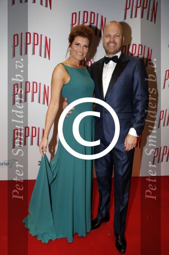 Amsterdam 10 maart 2016
Premiere Pippin in carre. Anouk van Nes en partner Pieter Athmer