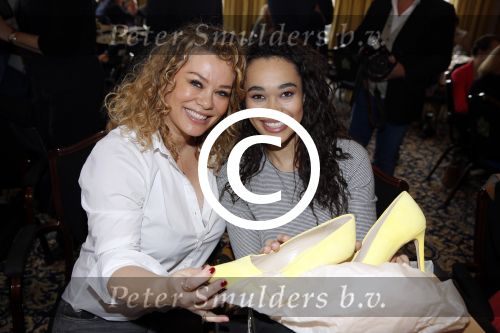 Amsterdam 21 maart 2016  
Strong woman award in het amstel hotel. Willeke Alberti wint de award.
Antje en Romy Monteiro