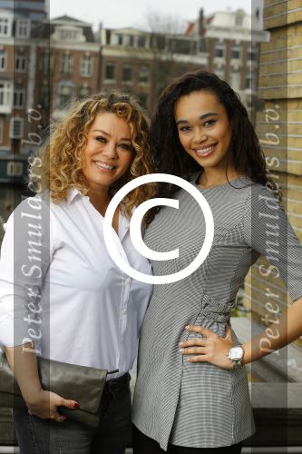 Amsterdam 21 maart 2016  
Strong woman award in het amstel hotel. Willeke Alberti wint de award.
Antje en Romy Monteiro